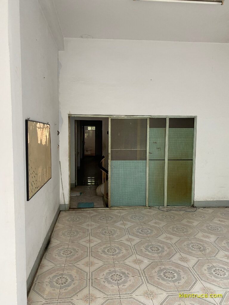 Công trình cải tạo nhà 4 tầng Quán cơm Mai - Phan Bội Châu BMT 12 hien trang quan com phan boi chau 12 Kiến trúc S