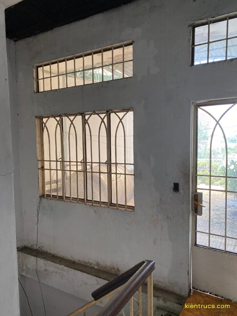 Công trình cải tạo nhà 4 tầng Quán cơm Mai - Phan Bội Châu BMT 21 hien trang quan com phan boi chau 21 Kiến trúc S