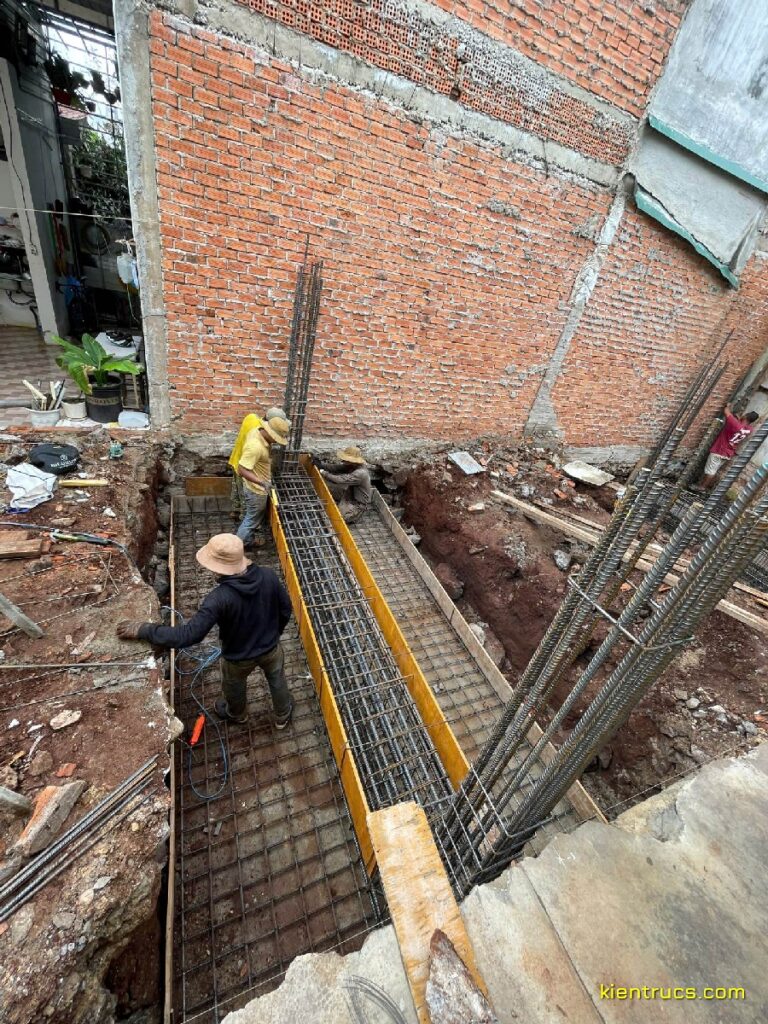 hinh thi cong nha co tu 21 Kiến trúc S